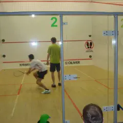 Squash Gdańsk: Korty, Ceny, Lekcje - Twój Przewodnik