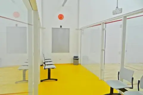 Squash Tarnowskie Góry: Najlepsze korty, ceny i rezerwacja online
